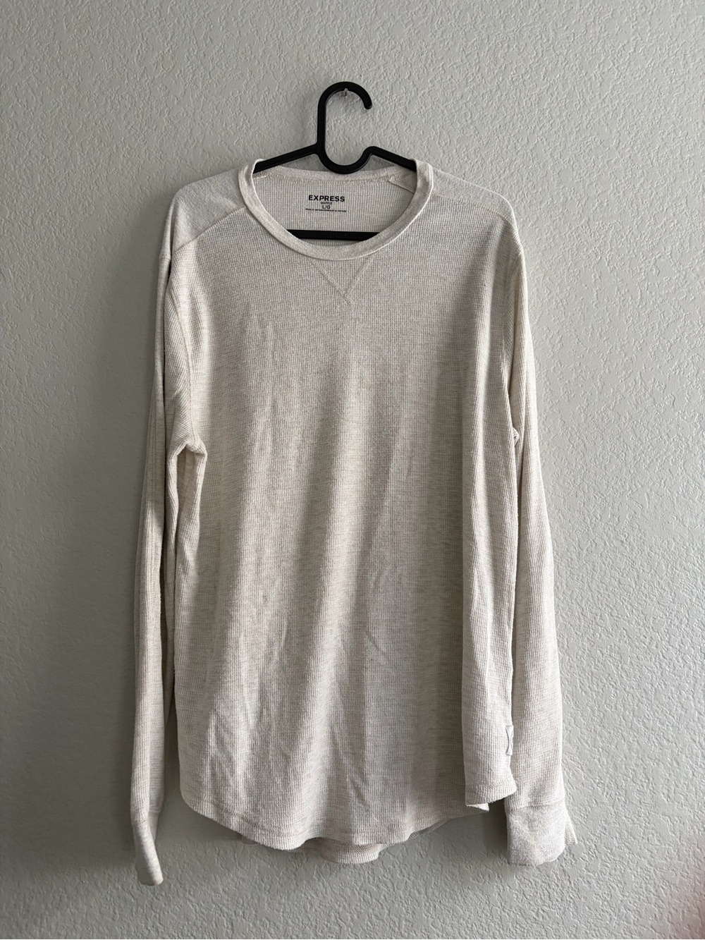 Express Men’s Long Sleeve Waffle Crewneck Shirt in Cream